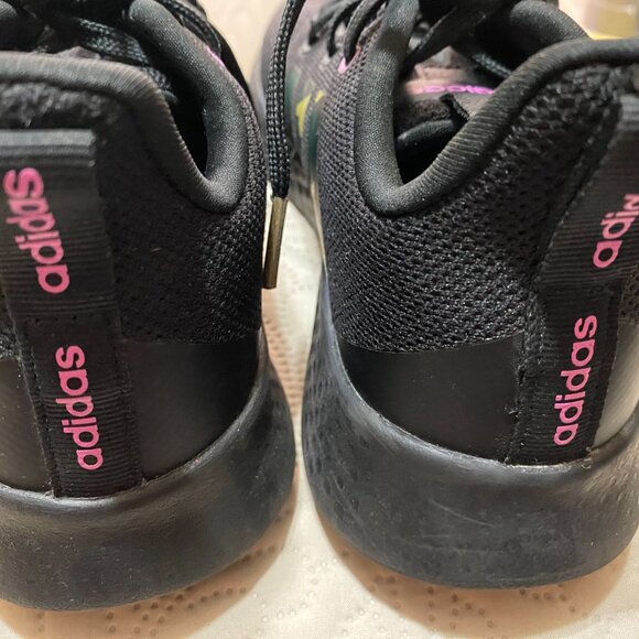 WOMEN'S ADIDAS SHOE SIZE 7 - Picture 6 of 7